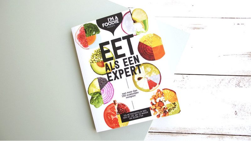 Eet als een expert is het beste Nederlandse boek dat ik heb gelezen over gezonde voeding. In dit blogartikel lees je mijn review over Eet als een expert.